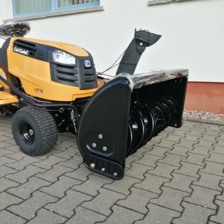 Cub Cadet Rasentraktor LT3 PR105 - inkl. Anbauschneefräse